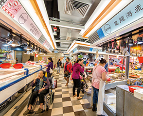 彩明街市重新開幕
Choi Ming Market Reopens after Renovation