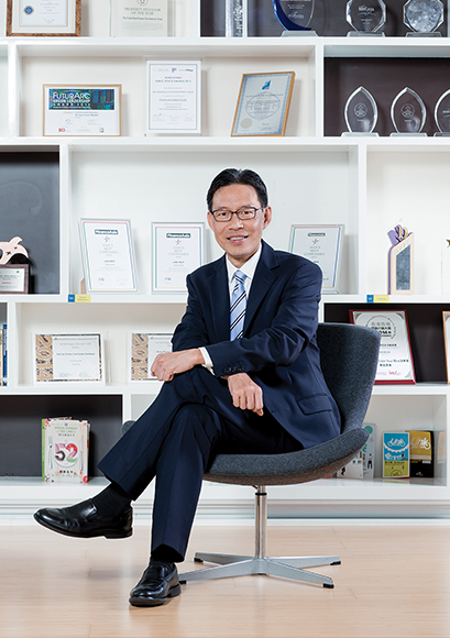 與領展並肩成長 專訪財務總監翟廸強

Growing with Link: 

An Interview with Director of Finance Hubert Chak