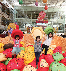  樂富廣場「雪糕大滿灌」嚐盡「十二道雪糕味」
Novel Ice Cream Flavours and Summer Fun Up for Grabs at Lok Fu Place