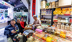 With a Fresh Facelift, Wo Che Market 
Expands Fresh Food Selection
全新禾輋街市 - 食材總匯  嚐鮮之選
