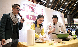 天盛街市開幕誌慶
星級嘉賓分享獨門煮食心得
Grand Opening of Tin Shing Market
Celebrities Share Creative Home Cooking Tips