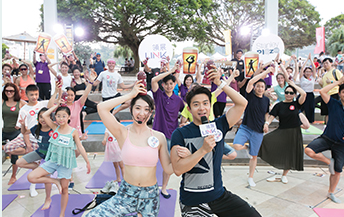 赤柱廣場呈獻 全港首創果汁瑜珈 Stanley Plaza Presents Hong Kong’s First Juice Yoga Class
